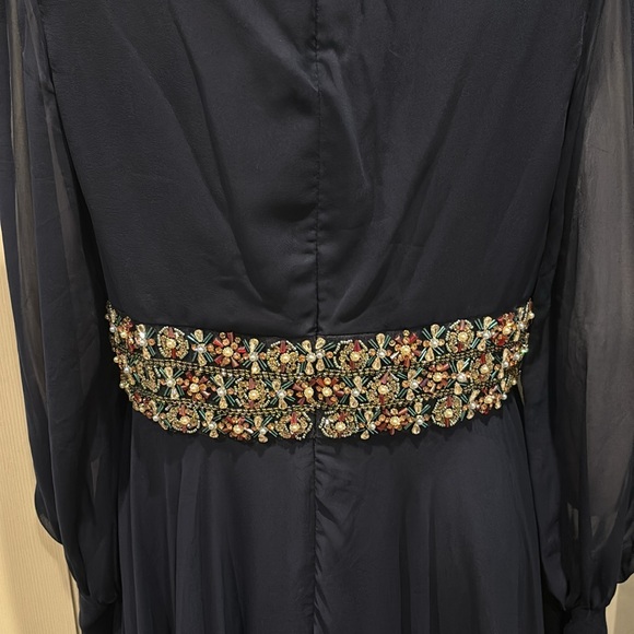 NWOT Mac Duggal bishop sleeve wrap over belt detail flowy gown - Picture 11 of 15